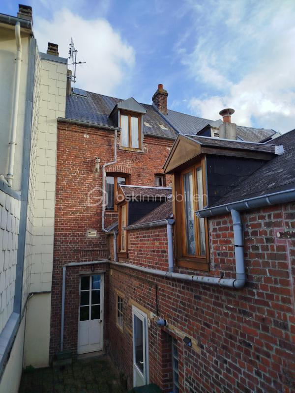 Maison de ville - 80 m² - 5 pièces