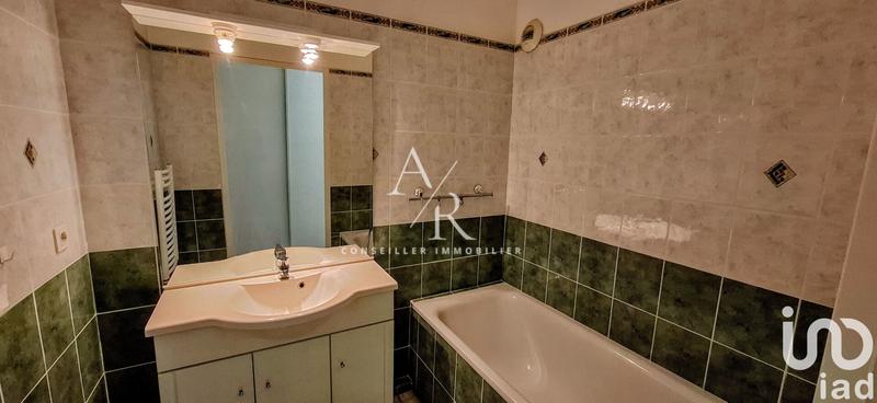 Appartement - 85 m² - 3 pièces