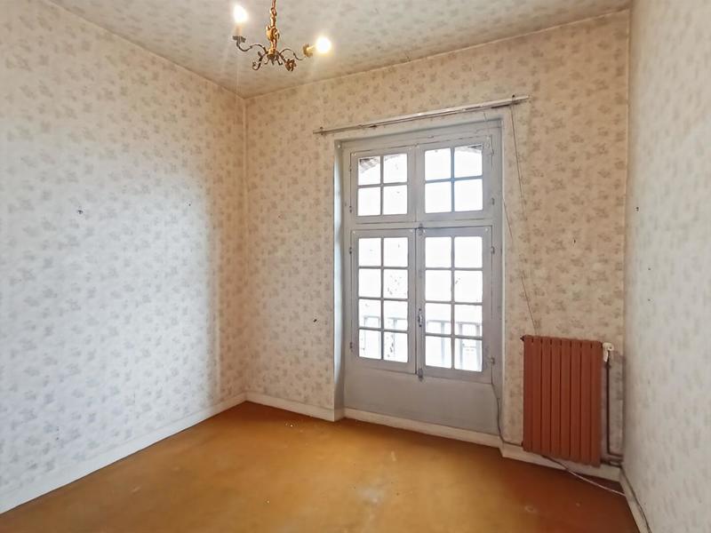 Immeuble - 160 m² - 6 pièces