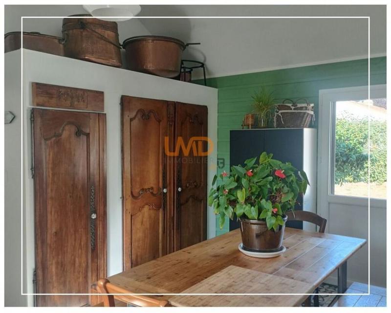 Maison - 194 m² - 7 pièces