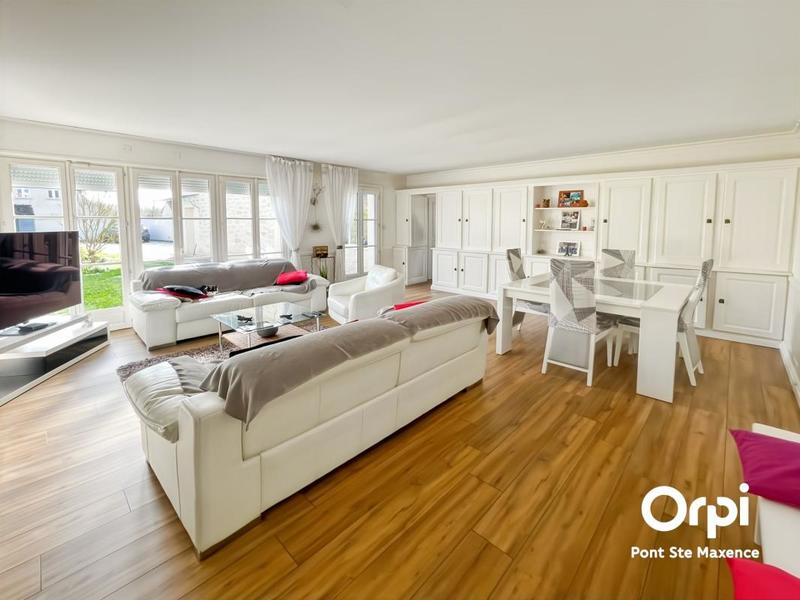 Maison - 155 m² - 5 pièces