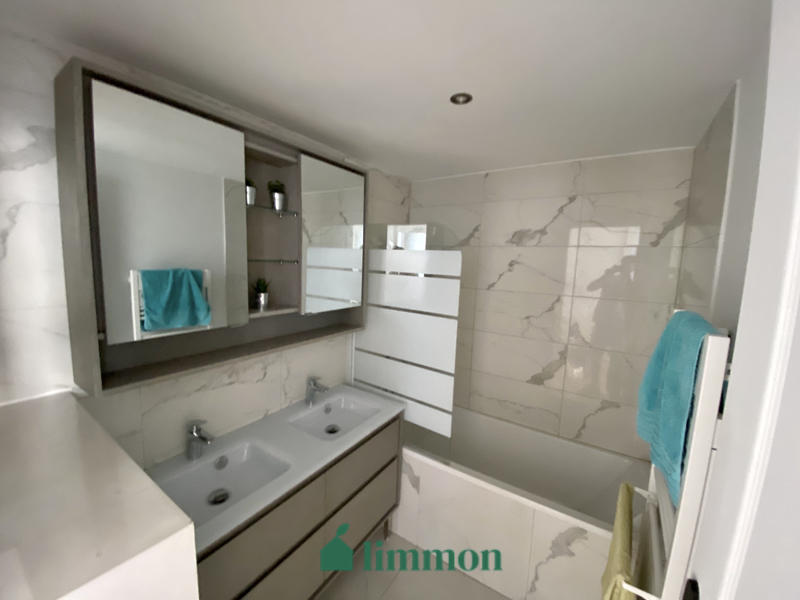 Appartement - 72 m² - 4 pièces