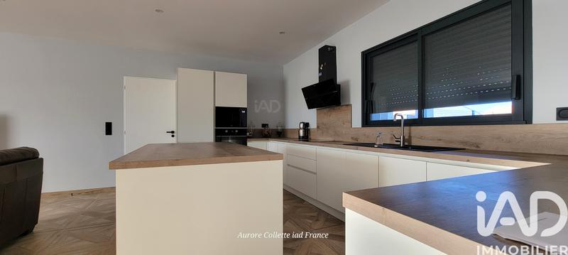 Maison - 102 m² - 4 pièces