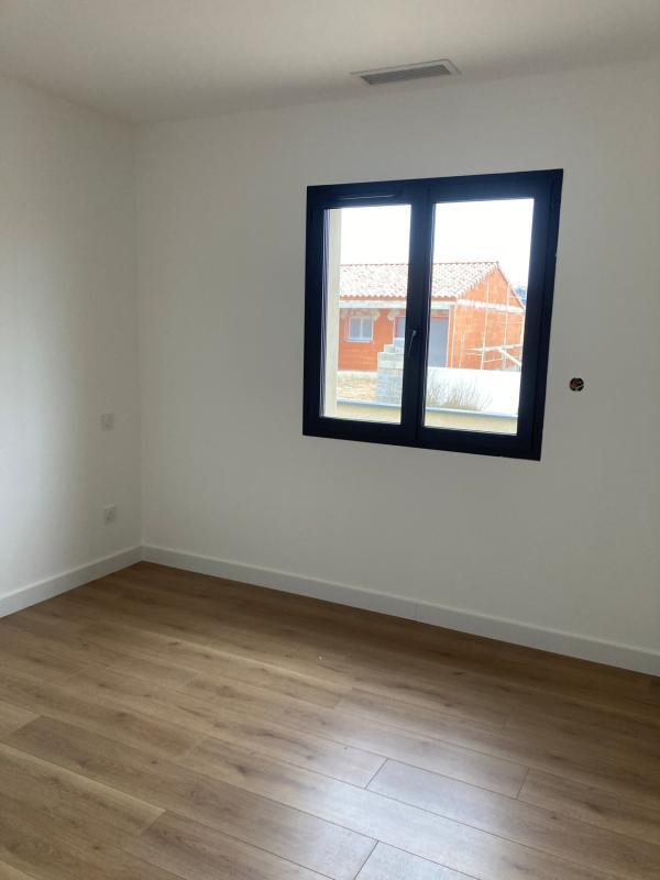 Villa - 102 m² - 4 pièces