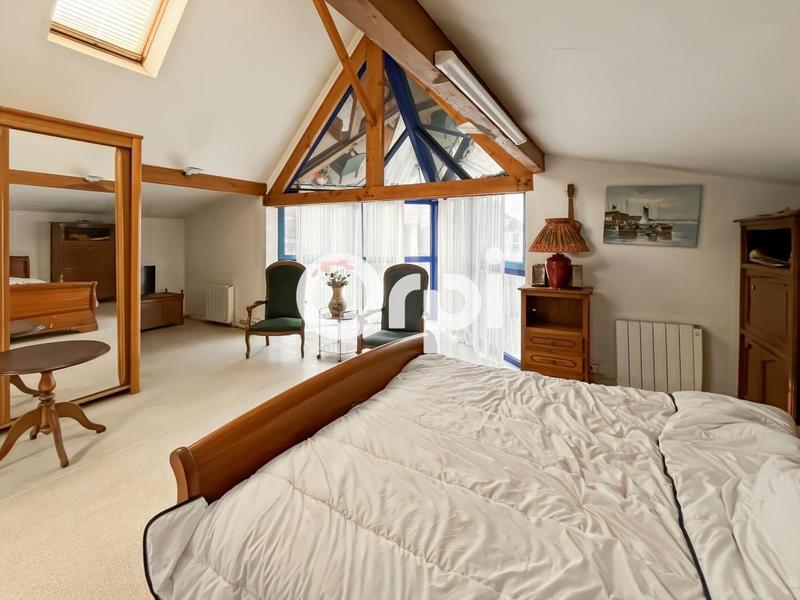 Immeuble - 180 m² - 6 pièces