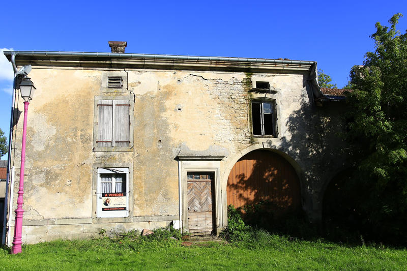 Ferme - 300 m² - 1 pièce