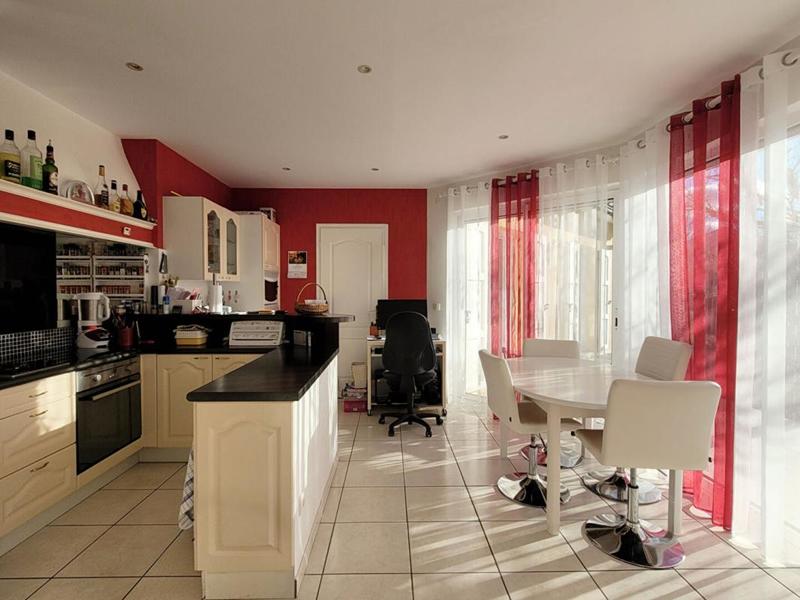 Maison - 190 m² - 7 pièces