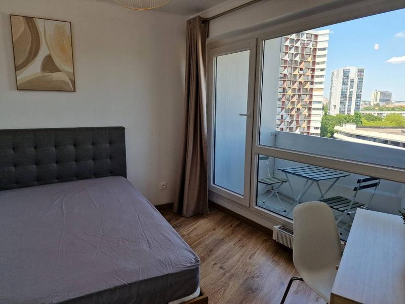 Appartement - 75 m² - 6 pièces