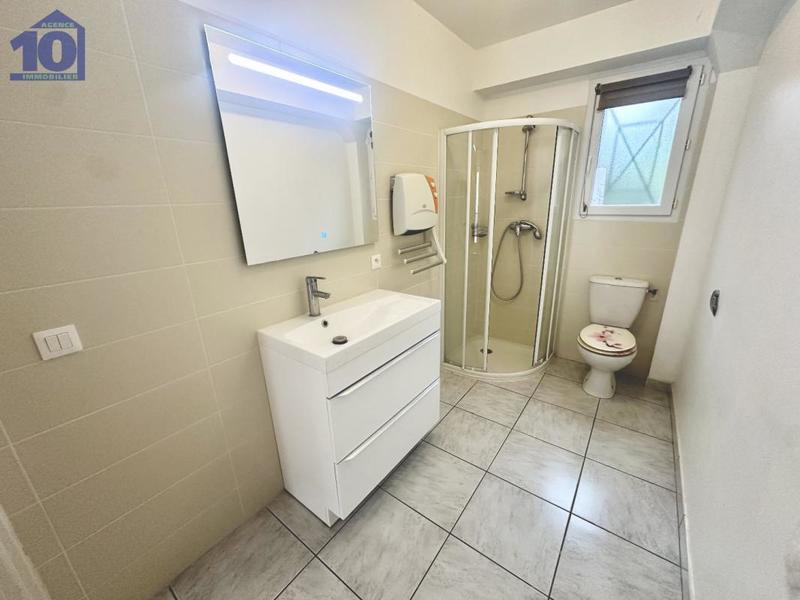 Pavillon - 70 m² - 3 pièces