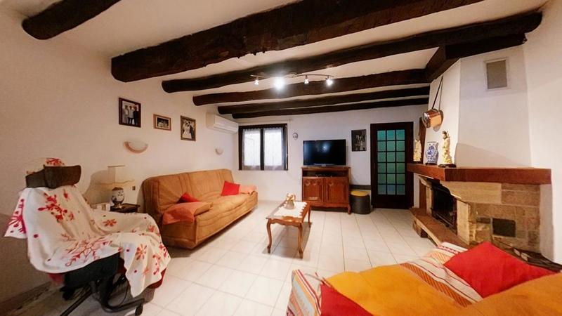 Maison de village - 96 m² - 4 pièces