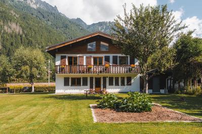 Châlet - 184 m² - 7 pièces