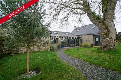 Maison - 85 m² - 5 pièces