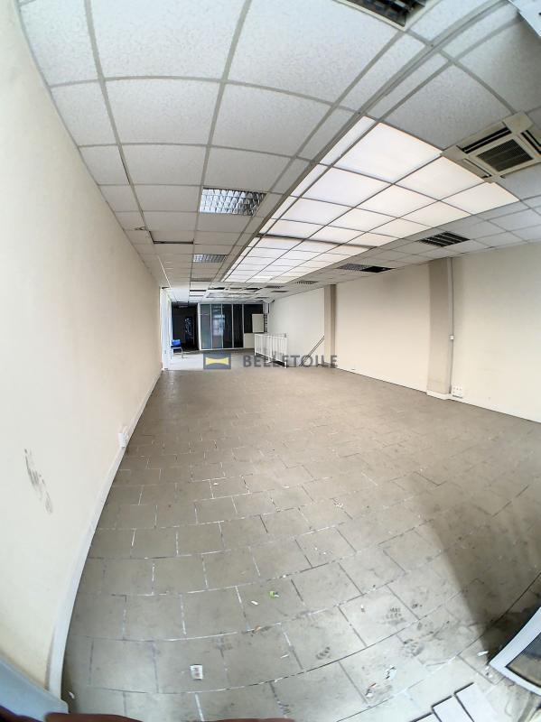 Local commercial - 180 m²