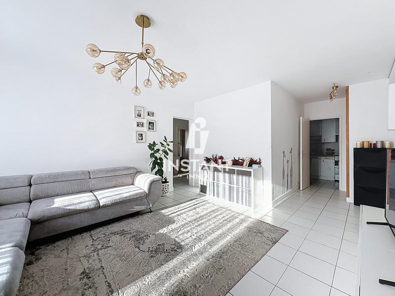 Appartement - 82 m² - 4 pièces