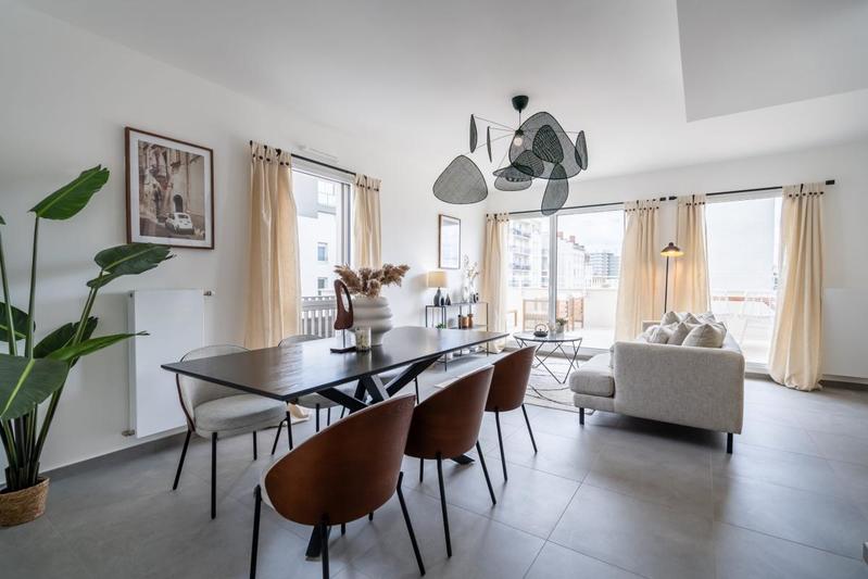 Appartement - 89 m² - 4 pièces