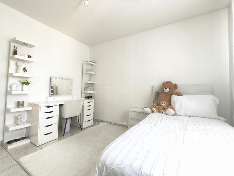 Villa - 140 m² - 5 pièces