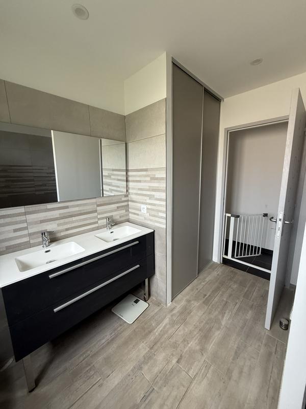 Villa - 156 m² - 5 pièces