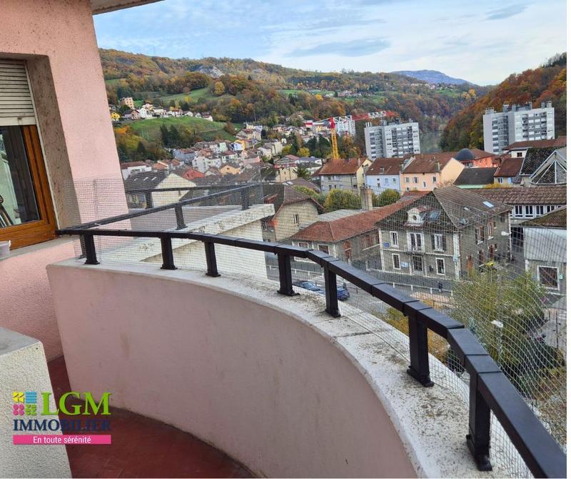 Appartement - 107 m² - 5 pièces