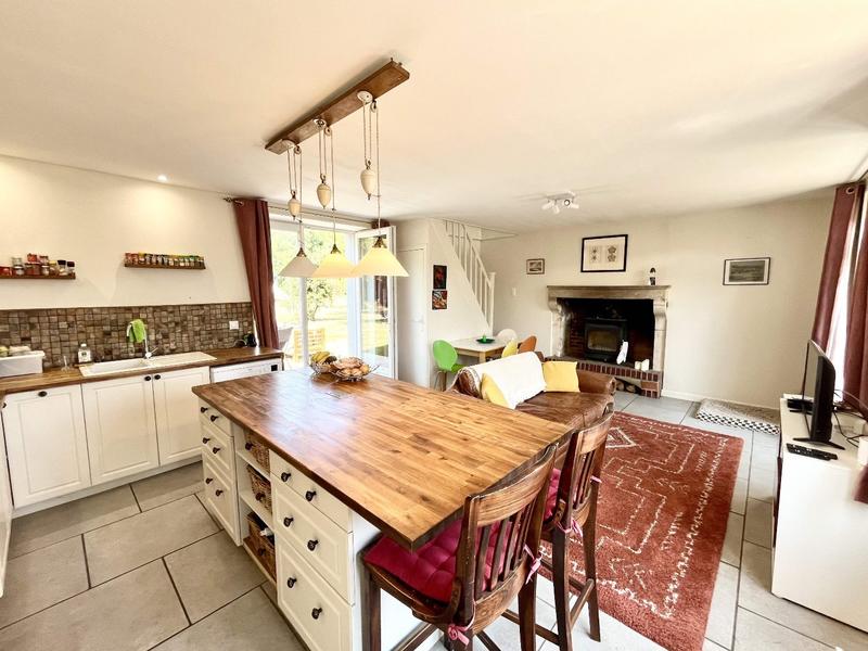 Maison - 163 m² - 6 pièces