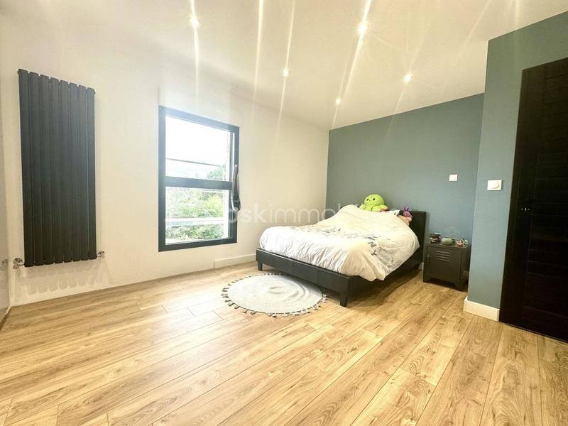 Maison d'architecte - 220 m² - 9 pièces