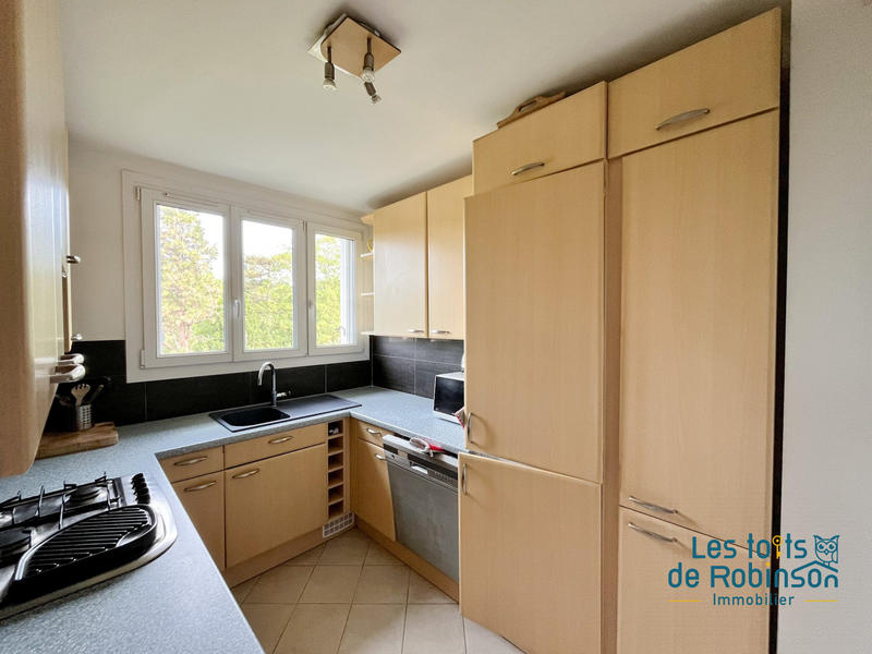Appartement - 80 m² - 4 pièces