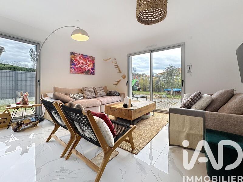 Maison de ville - 99 m² - 4 pièces