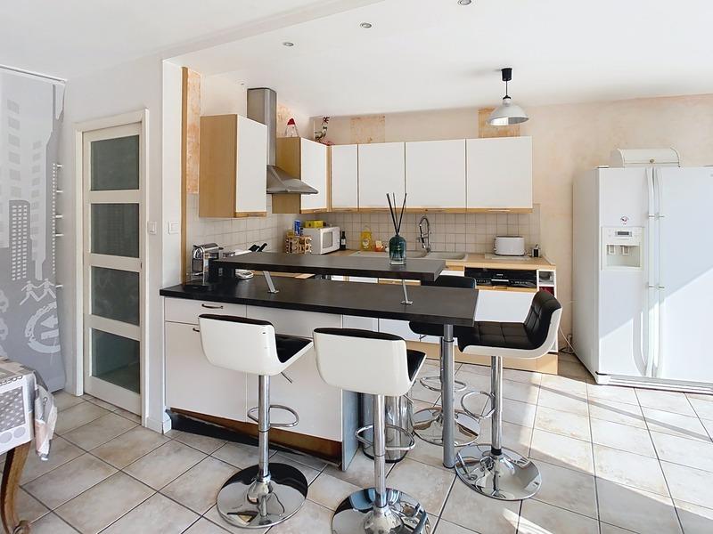 Appartement - 76 m² - 3 pièces