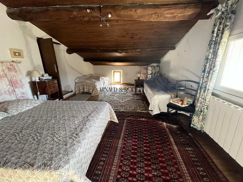 Maison ancienne - 190 m² - 7 pièces