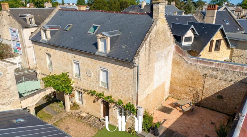 Propriété - 190 m² - 7 pièces