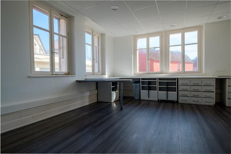 Maison - 500 m² - 9 pièces