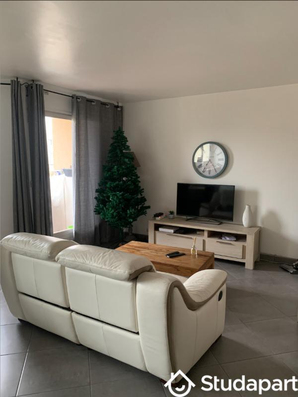 Chambre - 83 m² - 1 pièce