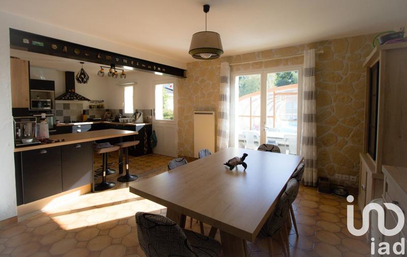 Maison - 162 m² - 8 pièces