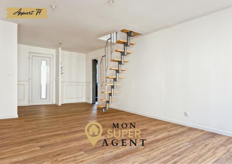 Immeuble - 142 m² - 10 pièces