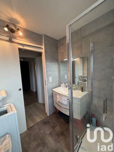 Appartement - 84 m² - 3 pièces