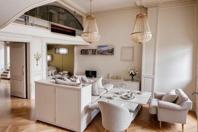 Appartement - 104 m² - 4 pièces