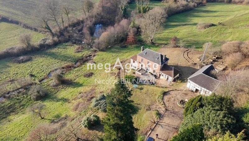 Propriété - 141 m² - 7 pièces