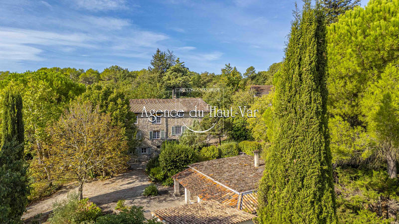 Bastide - 230 m² - 8 pièces