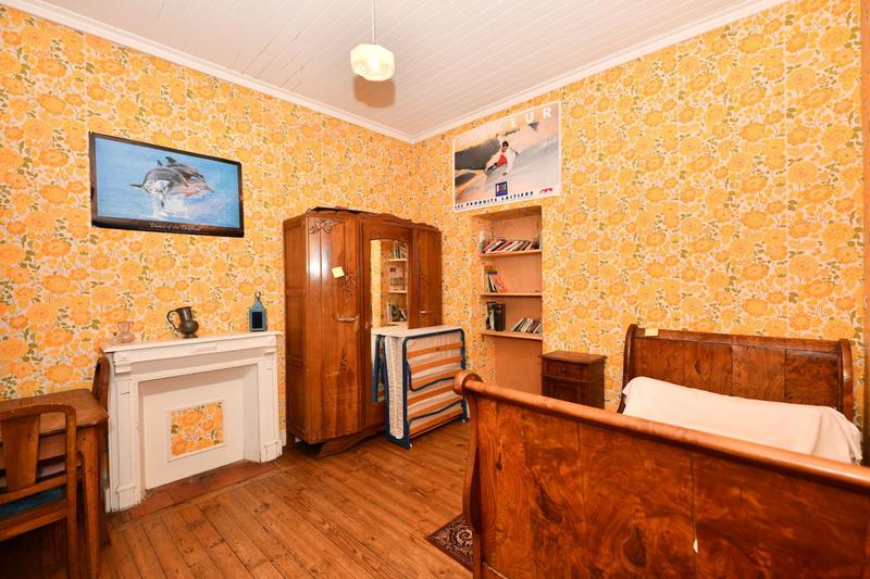 Maison - 150 m² - 9 pièces