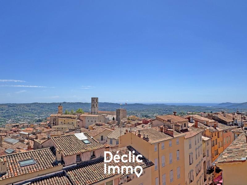 Appartement - 102 m² - 5 pièces