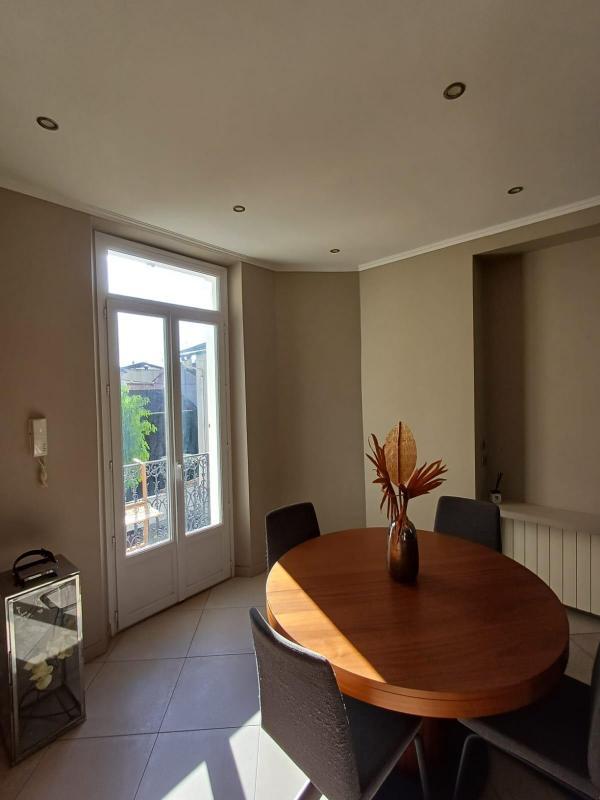 Maison bourgeoise - 230 m² - 10 pièces