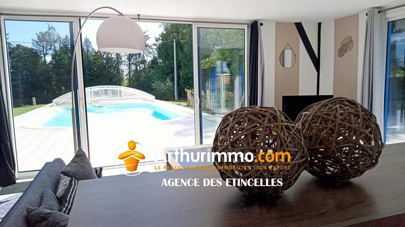 Maison - 278 m² - 8 pièces