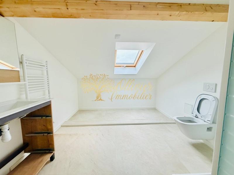 Pavillon - 99 m² - 4 pièces