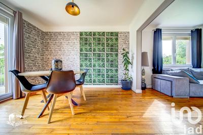 Maison - 136 m² - 7 pièces