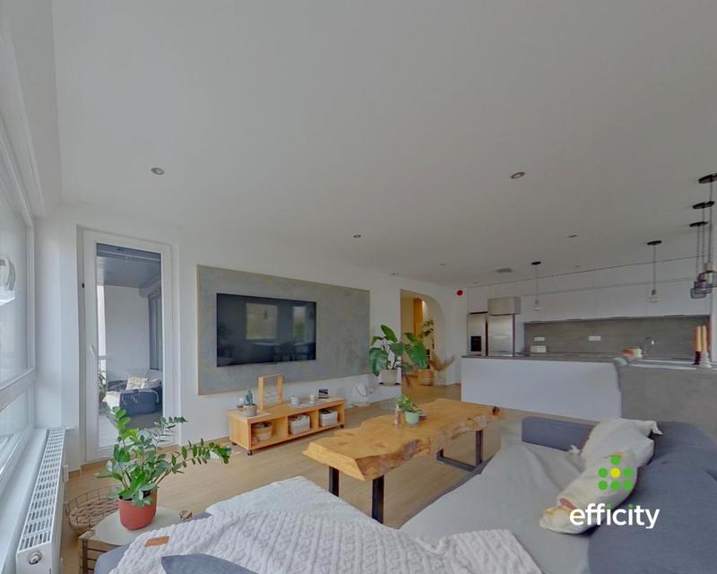 Appartement - 94 m² - 4 pièces