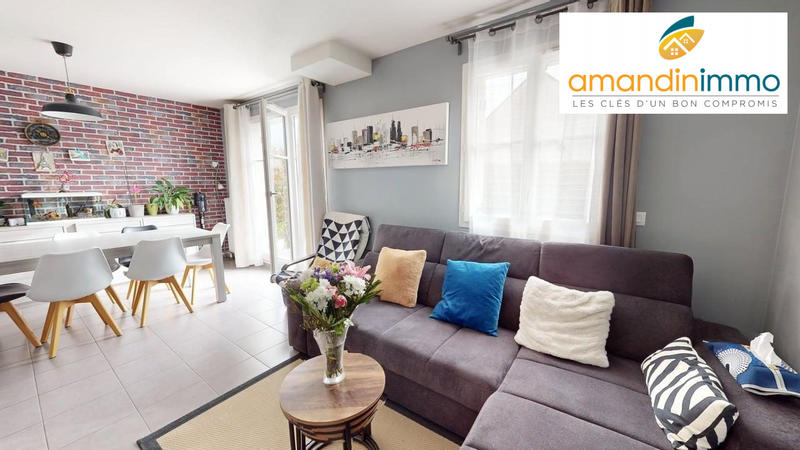 Maison - 69 m² - 4 pièces