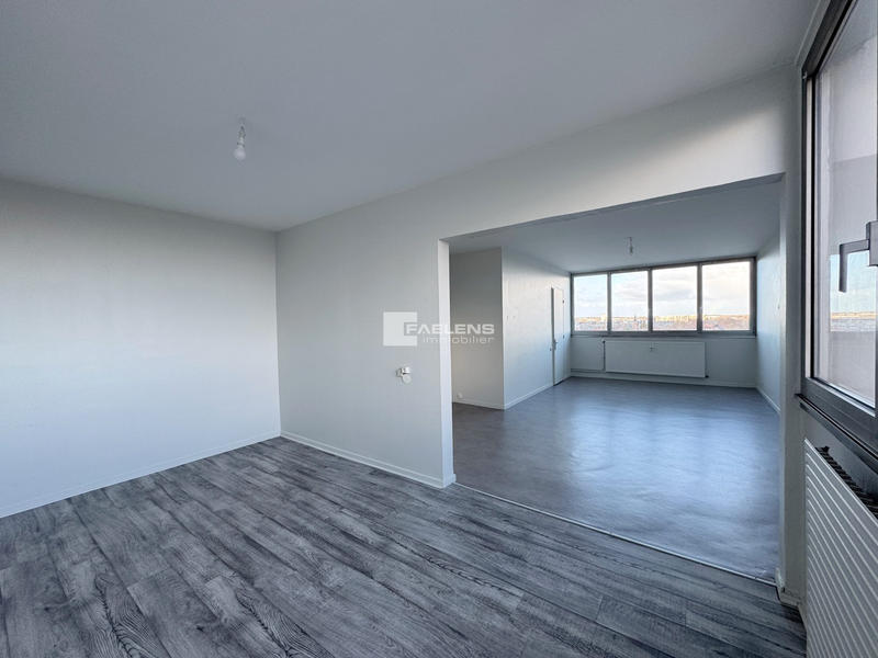 Appartement - 75 m² - 3 pièces