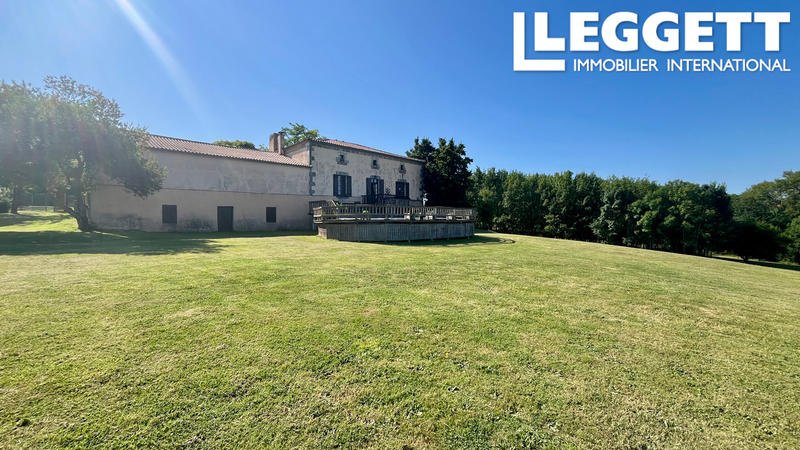 Maison de campagne - 265 m² - 8 pièces
