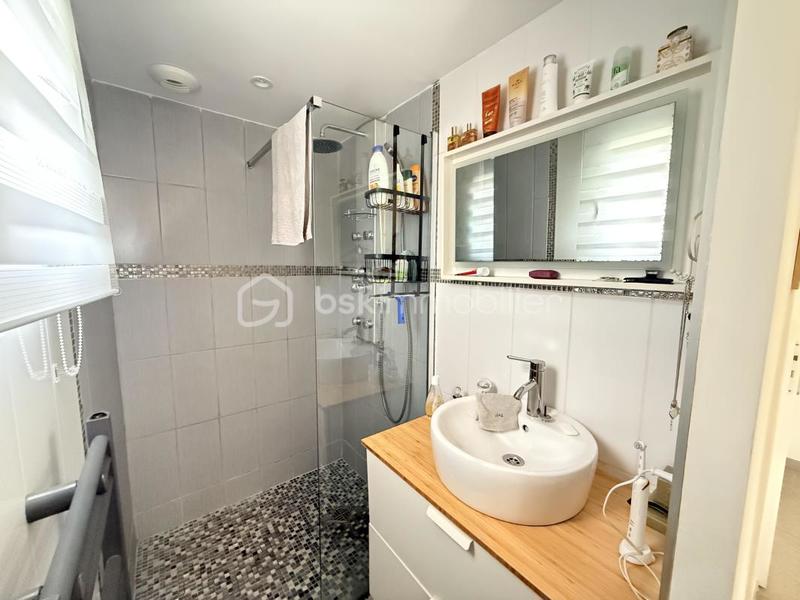 Villa - 90 m² - 4 pièces