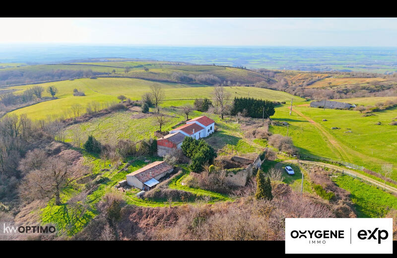 Maison - 320 m² - 6 pièces