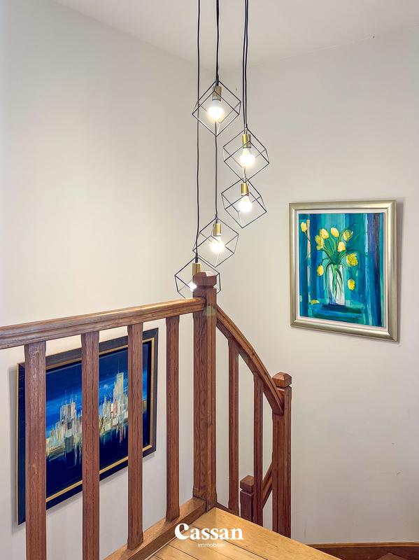 Maison - 194 m² - 7 pièces